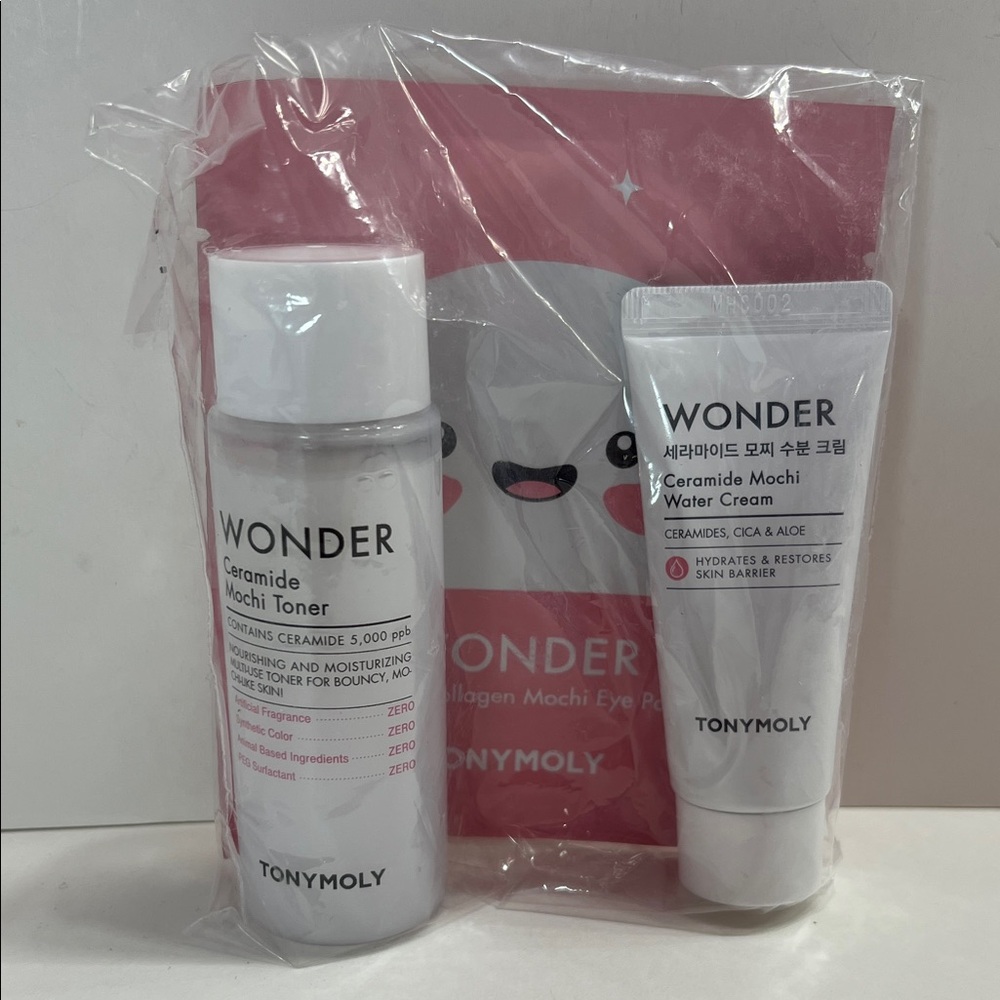 TONYMOLY Wonder Ceramide Mochi Skincare Set